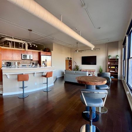 Luxury Industrial Loft On Mill Apartment Tempe Exterior photo