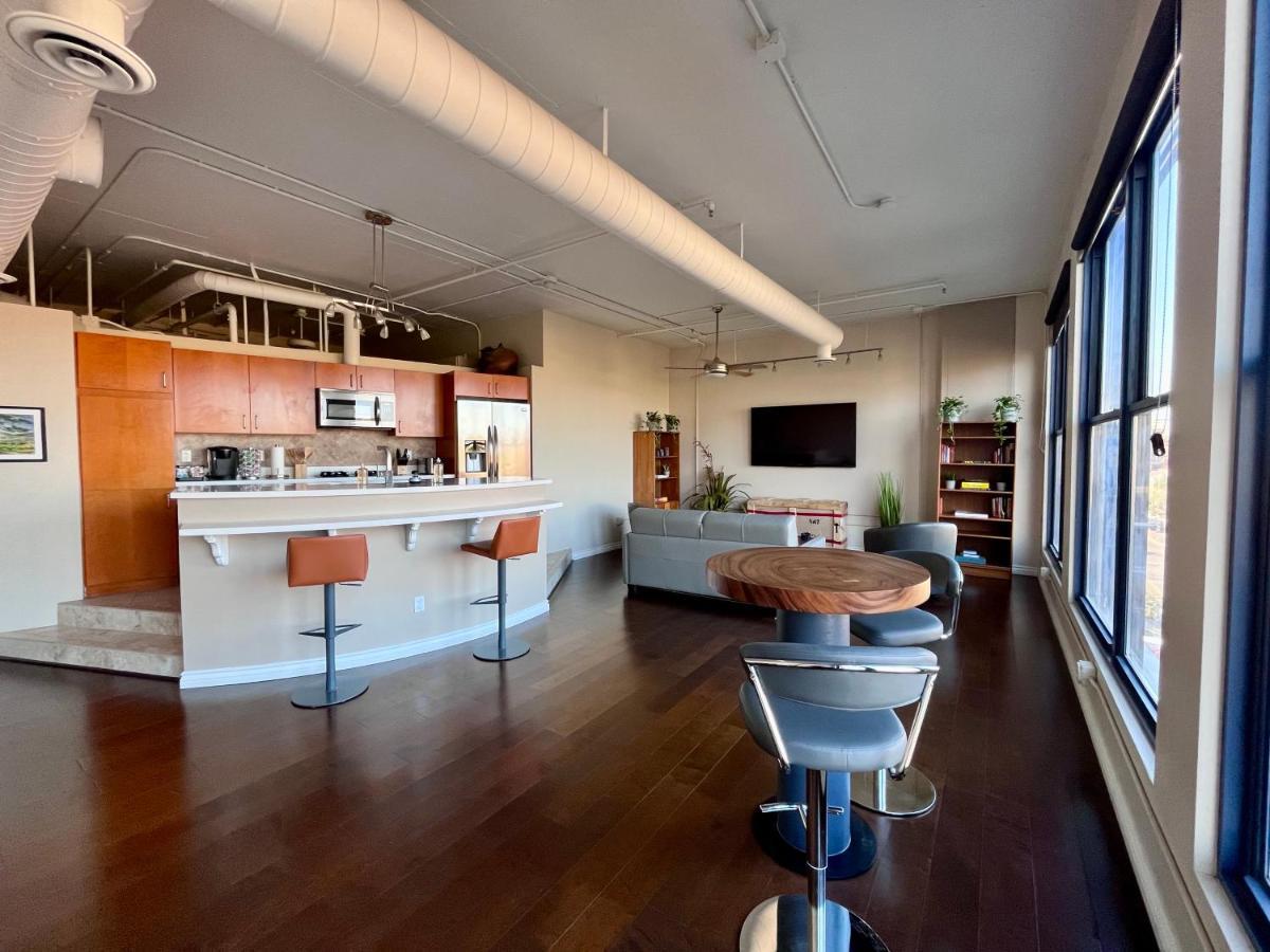 Luxury Industrial Loft On Mill Apartment Tempe Exterior photo