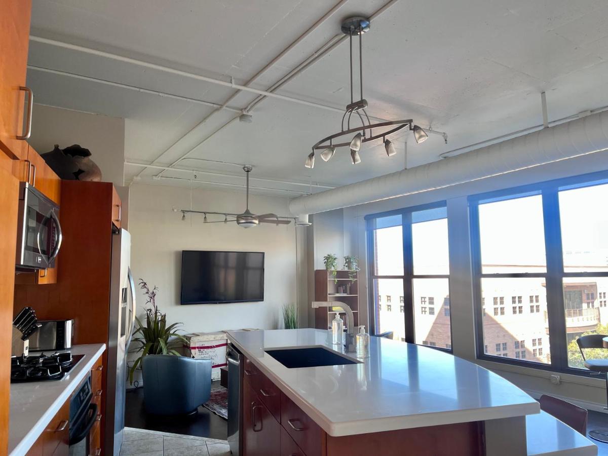 Luxury Industrial Loft On Mill Apartment Tempe Exterior photo