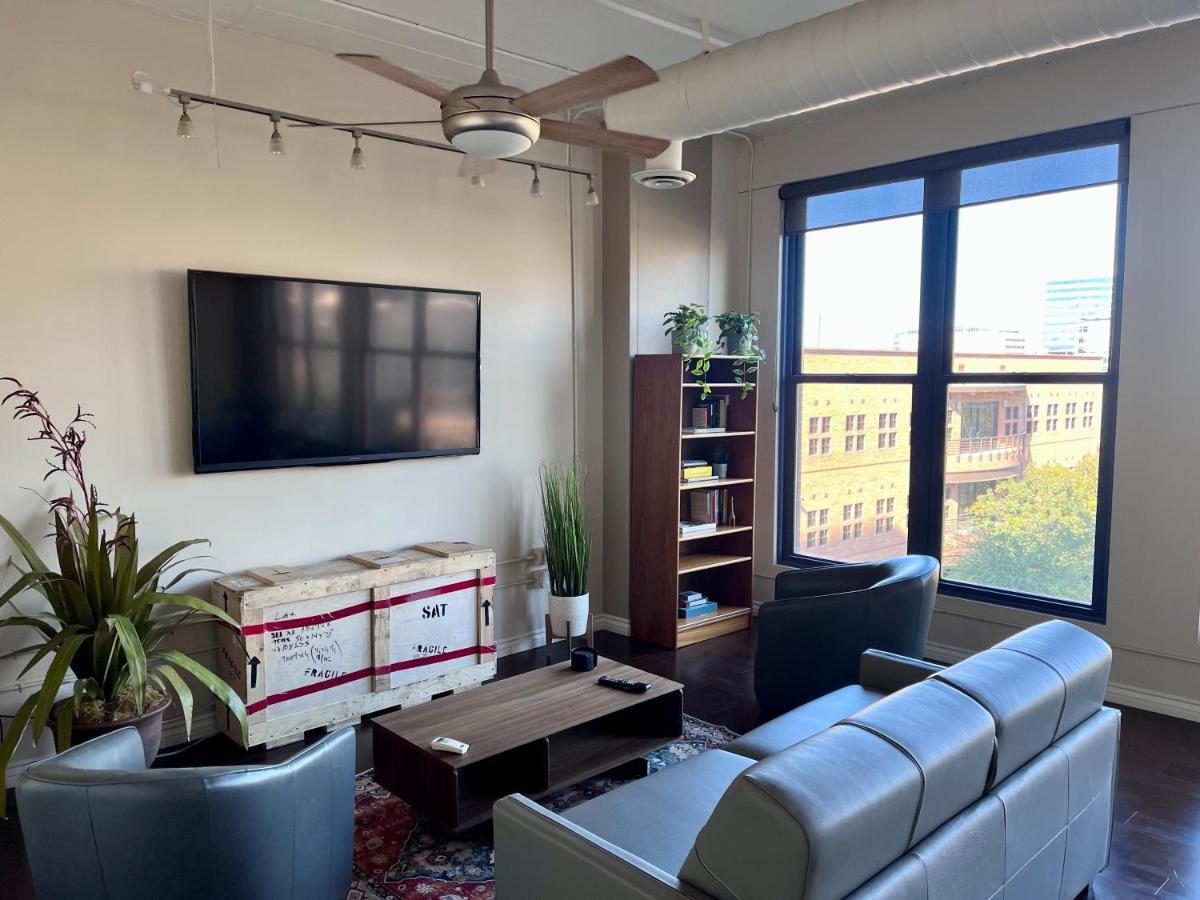 Luxury Industrial Loft On Mill Apartment Tempe Exterior photo